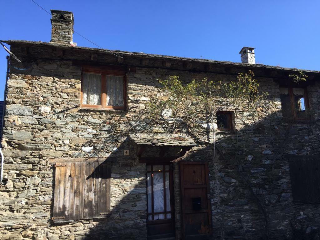 Casa De La Font De Dalt Villa Queralbs Eksteriør billede